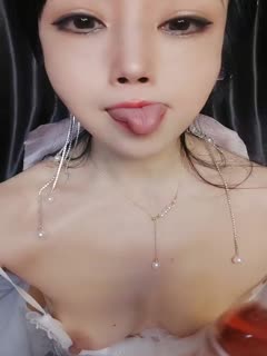 少妇视频 - 穿情趣装的骚逼少妇露脸大秀直播,淫水多多风骚无比,自己舔着脚抠着骚穴浪叫呻吟不止,淫声荡语不断好刺激 少妇视频 - 穿情趣装的骚逼少妇露脸大秀直播,淫水多多风骚无比,自己舔着脚抠着骚穴浪叫呻吟不止,淫声荡语不断好刺激