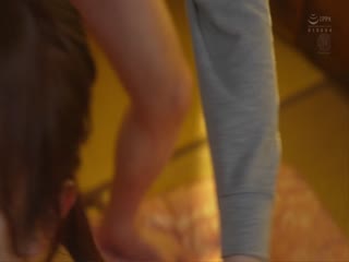 - 讲述了玛丽娜()的挣扎故事,她是一个大家庭的母亲,沉迷于与她心爱的八个儿子的性爱抚养孩子。 白石麻里奈 - 白石茉莉奈 - 讲述了玛丽娜()的挣扎故事,她是一个大家庭的母亲,沉迷于与她心爱的八个儿子的性爱抚养孩子。 白石麻里奈 - 白石茉莉奈