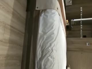 有钱就是任性酒店网约外围兼职女全是形象好气质佳的年轻美女随便挑最后选个背纹火辣妹做爱狂野激情国语 海报