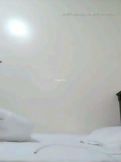 〖真实破处〗羞涩眼泪汪汪的漂亮高二妹妹被男友破处疼直叫 无套速插一点不怜香惜玉 第一次做就被内射 海报