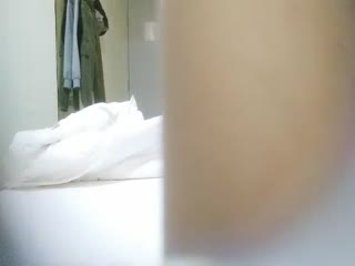 平头哥宾馆约操微信勾搭了很久的医学院药学系气质性感大美女,皮肤白皙颜值高,逼毛茂盛猛扣,操的眼神迷离淫叫! 海报