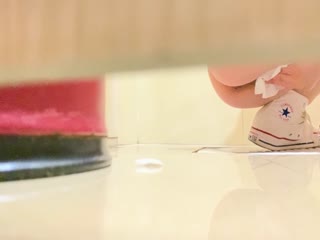 三月最新流出国内厕拍大神路边尾随美女进公厕偷拍最后一个花布鞋妹子的白虎逼还不错很干净 海报