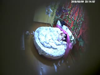 【360稀有资源】私花房-性感丰满的老婆洗完澡一上来就操 操完各自玩手机 海报
