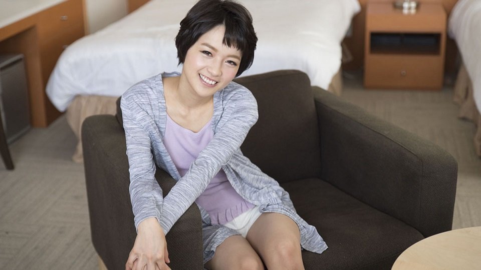 Carib 012320-001 羽田真里 女優魂 〜人気AV女優にガチナンパモニタリング〜 海报