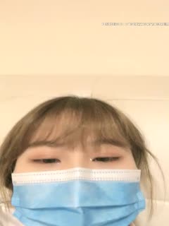 77和瑶瑶新人萌妹和大屁股闺蜜一起自慰秀，浴室洗澡震动棒特写抽插跳蛋震动喷水 海报