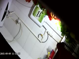 【精品偷拍】女生宿舍卫生间全景偷拍，几个颜值都不错第三番N25_01110000 海报