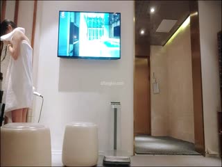 【精品TP】十一月最新重磅稀缺176RMB作品❤️ 国内洗浴偷拍各种极品身材女神级别美女泡澡、淋浴 超级喷血温泉2 海报