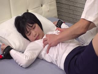 PIYO-170 エッチが気持ちいいと上からも下からも自ら腰をくねらせちゃう&hellip;！？足痙攣早漏イクイク女子校生と性感開発デート。