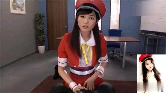 李知恩制服诱惑
