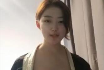 巨乳妹子东北颜值学生. 巨乳妹子东北颜值学生.