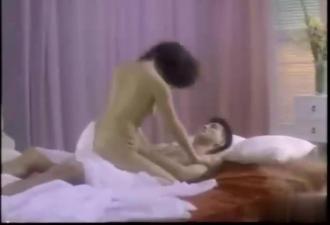 海岸偷情實錄 猛鬼痴女濕身誘惑 人妻出軌粵語中字珍藏版
