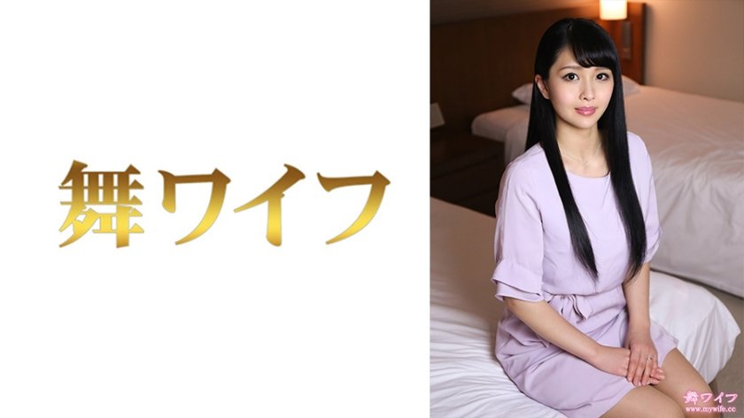 【小林杏】292MY-771 2人密室性交 汗だく絶頂騎乗位で男を骨抜きにする巨乳女教師海报剧照